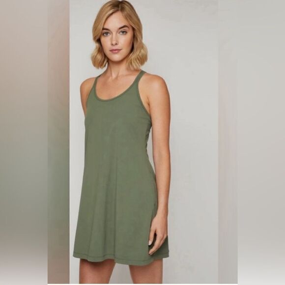 NWT FourLaps Women’s Vitality Dress w/Shorts Green Pickleball Tennis - Large - Picture 4 of 8